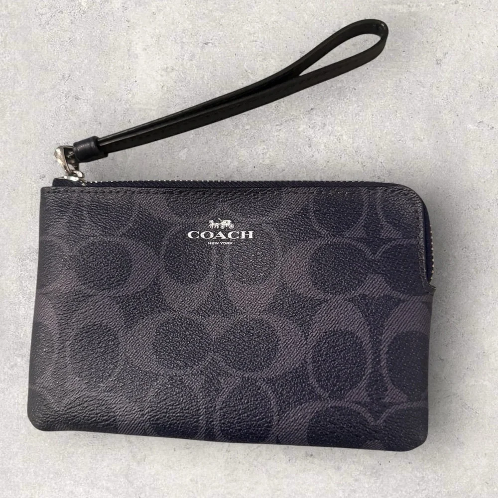 Coach leather signature wristlet